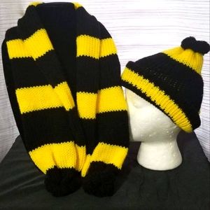 Gracefully Made Black and yellow hat and scarf set